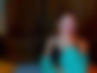 Live cam show with Ella-Evanss - Sweet on SinfulBabes