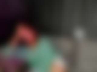 Spettacolo in cam dal vivo con Ella-Evanss - Bisexual su Camsoda