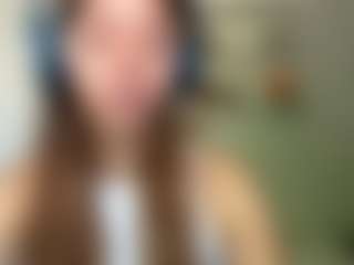 Live cam show with Luise - Skinny Teen (18+) on SpankPalCams