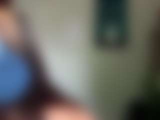 Live cam show with Luise - Brown Eyes on sexylive.show