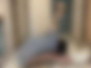 Live cam show with Luise - Camel Toe on Cam Slut