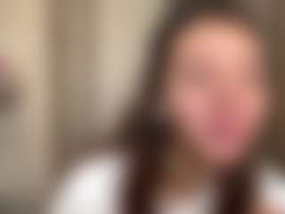 Pokaz na żywo z Luise - Teen (18+) na Camsoda