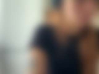 Live cam show with Luise - Shower on Milfs Live
