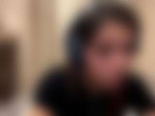 Live cam show with Luise - Shower on Camsoda