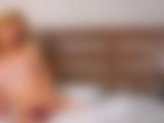 MarcelineBrenn's Live Sex Cam Show