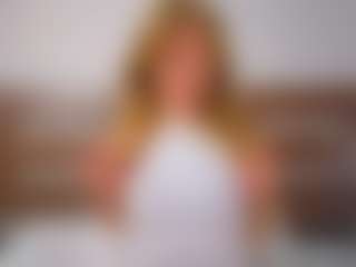 MarcelineBrenn's Live Sex Cam Show