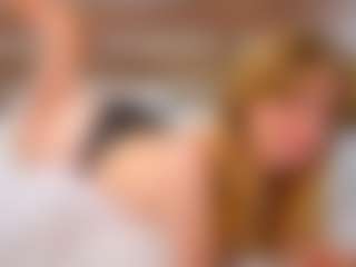MarcelineBrenn's Live Sex Cam Show