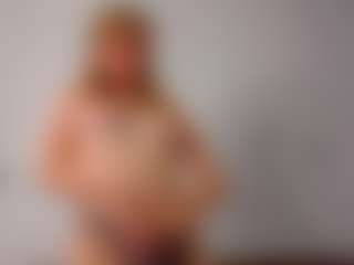 MarcelineBrenn's Live Sex Cam Show