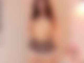 MiaCullens's Live Sex Cam Show