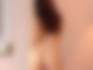 MiaCullens's Live Sex Cam Show