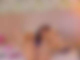 MiaCullens's Live Sex Cam Show
