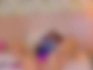 MiaCullens's Live Sex Cam Show