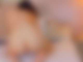 MiaCullens's Live Sex Cam Show