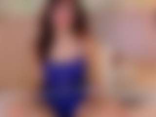 MiaCullens's Live Sex Cam Show