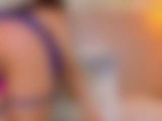 MiaCullens's Live Sex Cam Show