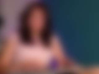 Live cam show with MiaCullens - Striptease Teen (18+) on sexylive.show