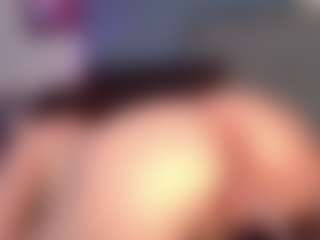 MiaCullens's Live Sex Cam Show