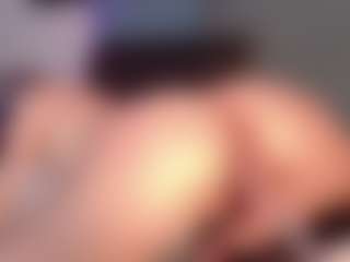 MiaCullens's Live Sex Cam Show