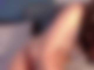 MiaCullens's Live Sex Cam Show