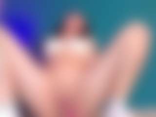 MiaCullens's Live Sex Cam Show