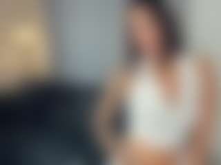 Live cam show with sexymory - Brown Eyes on CamClone