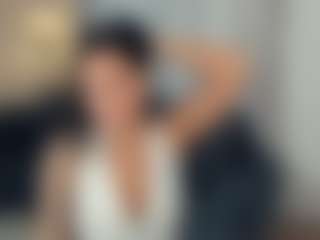 Spettacolo in cam dal vivo con sexymory - Joi su Camsoda
