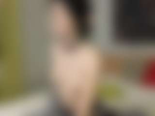 Zulema-Raven's Live Sex Cam Show