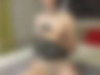 Zulema-Raven's Live Sex Cam Show
