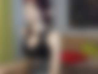 Zulema-Raven's Live Sex Cam Show