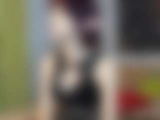 Zulema-Raven's Live Sex Cam Show
