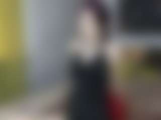 Zulema-Raven's Live Sex Cam Show