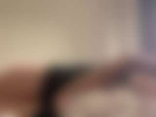 AlleenHebb's Live Sex Cam Show