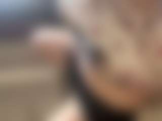 AlleenHebb's Live Sex Cam Show