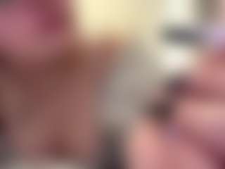 AlleenHebb's Live Sex Cam Show