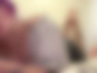 AlleenHebb's Live Sex Cam Show