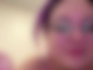 AlleenHebb's Live Sex Cam Show