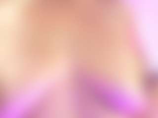 Live cam show with Arii-wish - Striptease on madthumbs