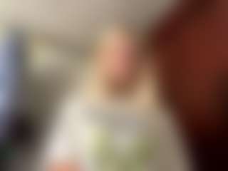 CandyBalmores's Live Sex Cam Show