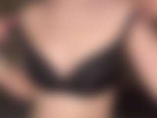 June's Live Sex Cam Show