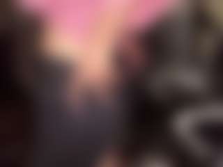 Live cam show with June - Role Play on AdultVida.com