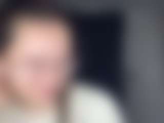 Deidra MILF webcam performer live streaming
