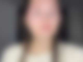 Live cam show with Deidra - New Brown Eyes on liverealitysex.com
