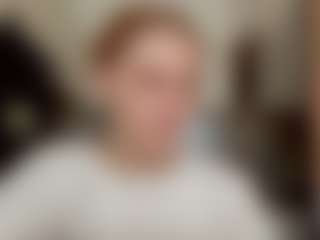 Live cam show with EllaBloom - New BBW on CamwithHer