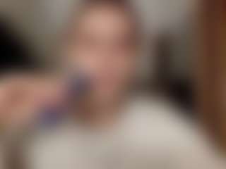 EllaBloom's Live Sex Cam Show