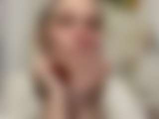 EllaBloom's Live Sex Cam Show