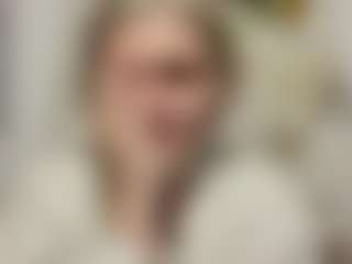 EllaBloom's Live Sex Cam Show