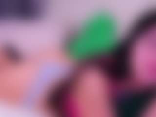 Live cam show with IgnaciaPickar - Moaning on Camsoda