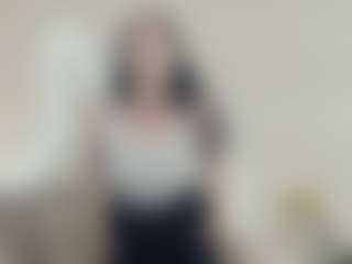 LeonardaCheverton's Live Sex Cam Show