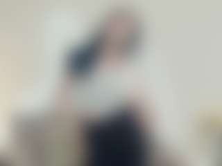 LeonardaCheverton's Live Sex Cam Show