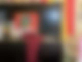 Live cam show with LesliWoolum - Genital Piercings on Strip Flash - Live Sex Shows
